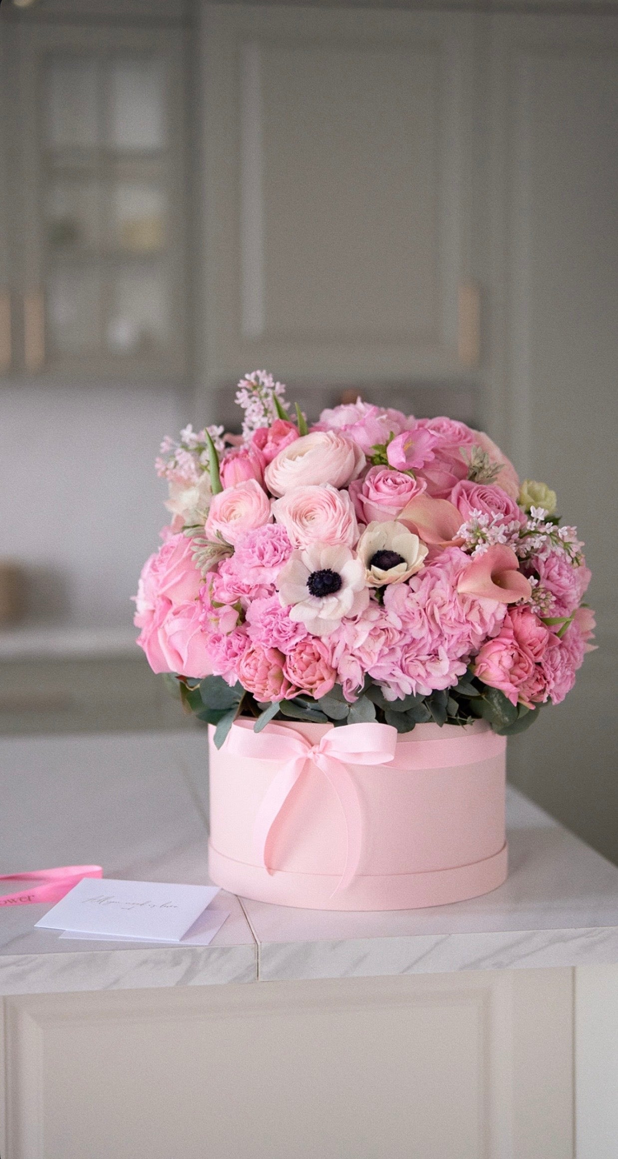 Blush Bloom Box